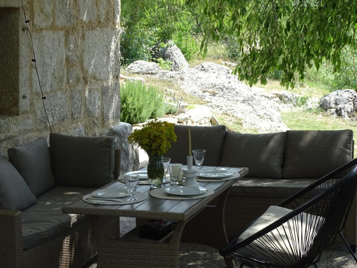 Holiday Home Mimara Korusce Exterior foto