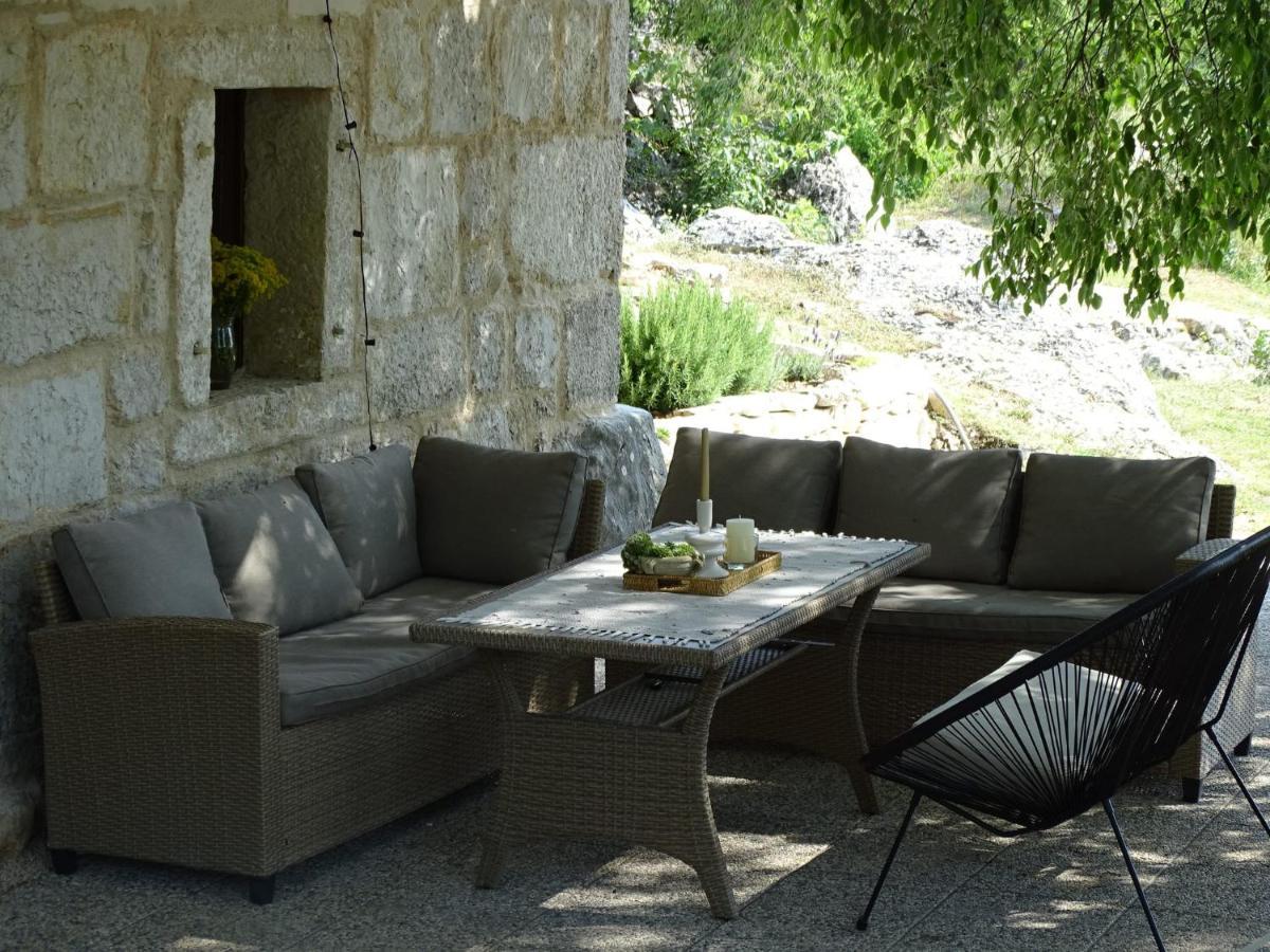 Holiday Home Mimara Korusce Exterior foto